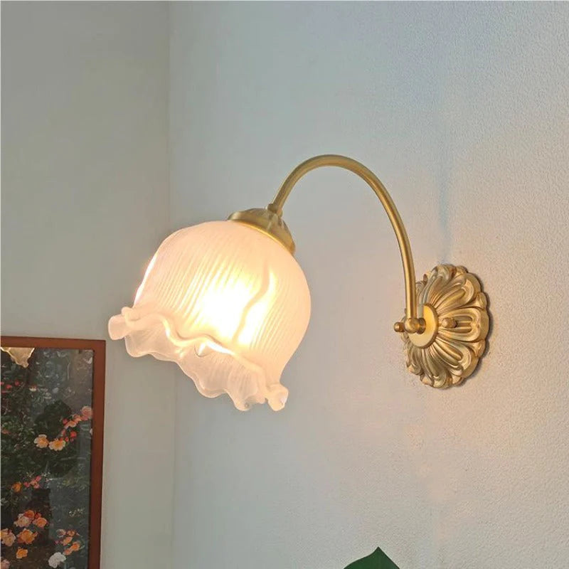 Bella Retro LED Innenwandleuchte Gold Glas Schlaf Wohnzimmer