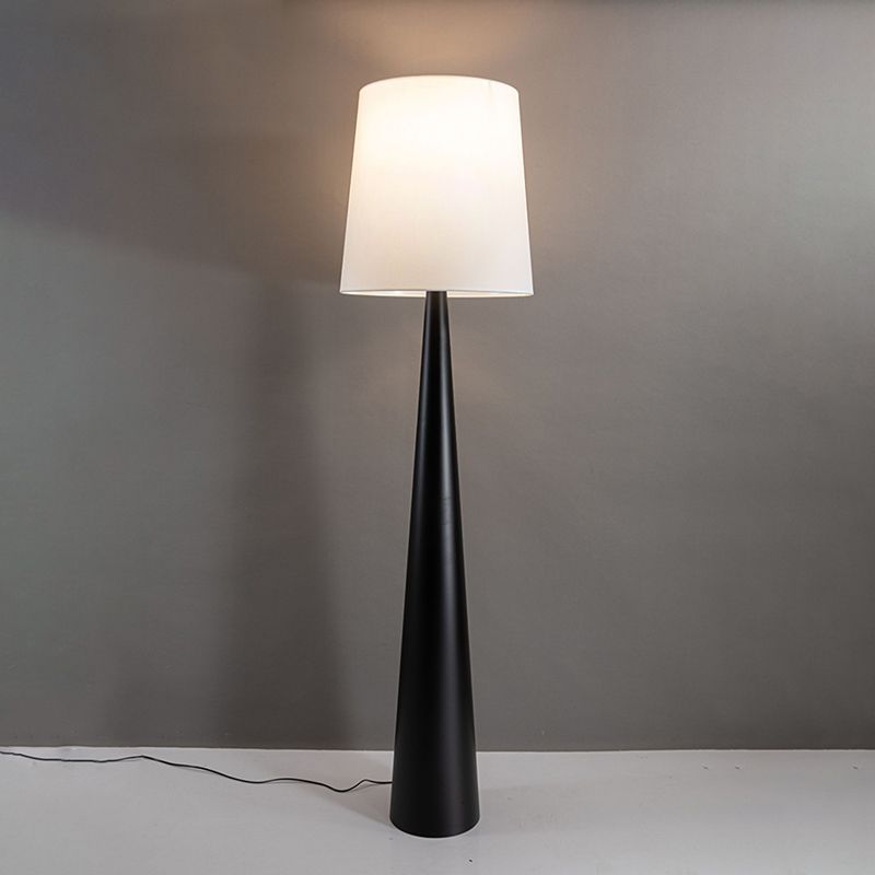 Eryn Modern LED Stehleuchte Stoff Weiß/Schwarz Wohn/Schlafzimmer