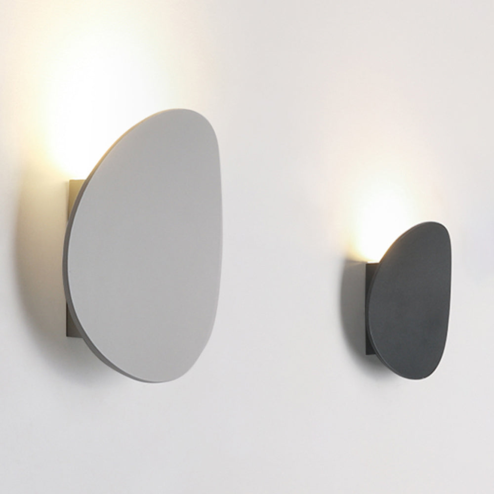 Orr Moderne minimalistische Kieselsteine geformt LED Außenwandleuchte Schwarz/Grau Terrasse Metall/Acryl Außenbereich Wasserdicht  2 Farben, 18CM Lang