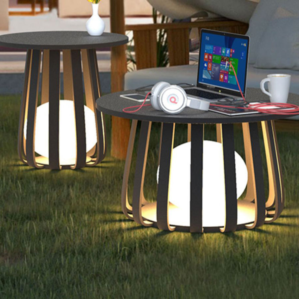 Orr Modern LED Außenstehleuchte mit Tisch Schwarz Garten Metall Solar 2 Stile