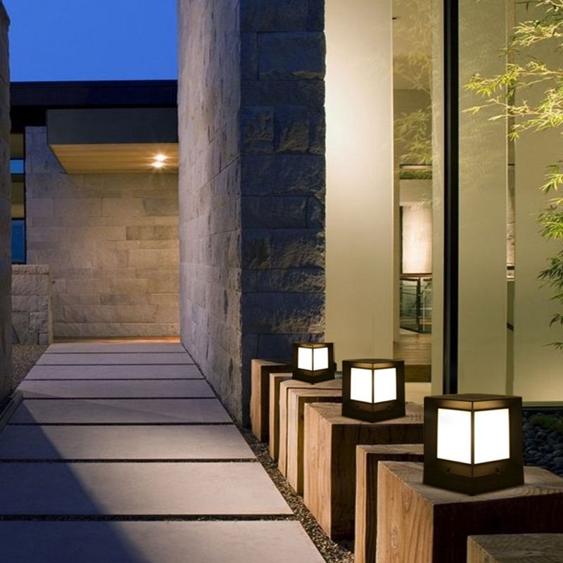 Riley Modern LED Außenleuchte Schwarz Garten/Terrrasse/Balkon Metall&Acryl Rechteck Solarenergie