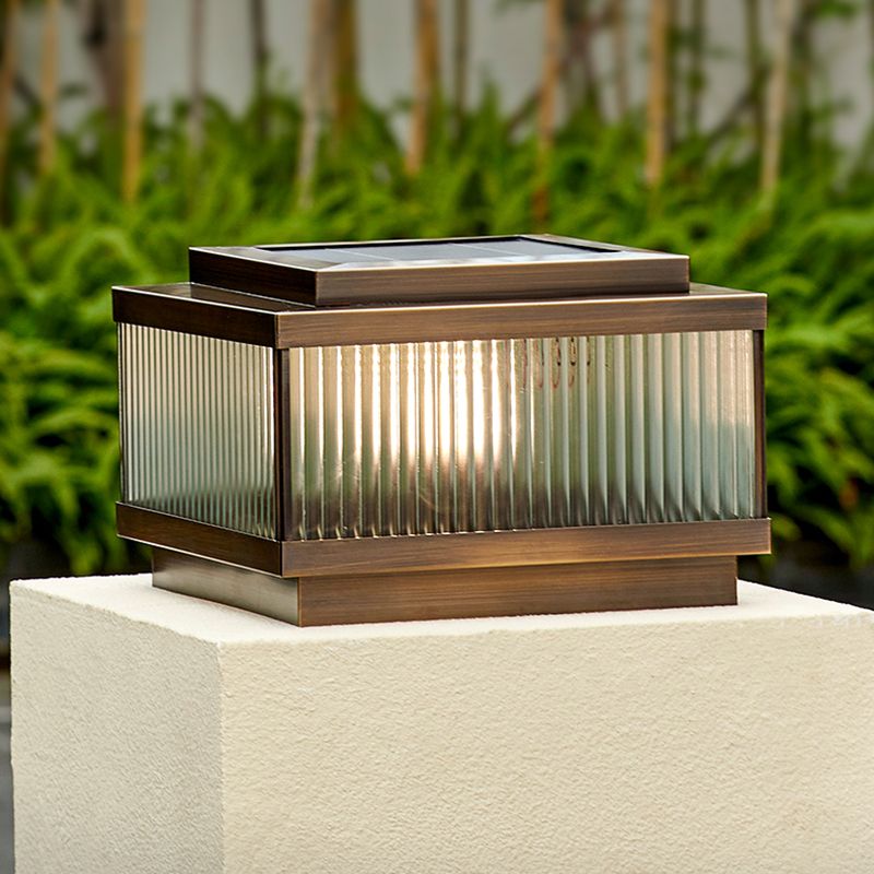 Riley Modern LED Außenleuchte Braun Garten/Terrasse Metall&Glas Solar