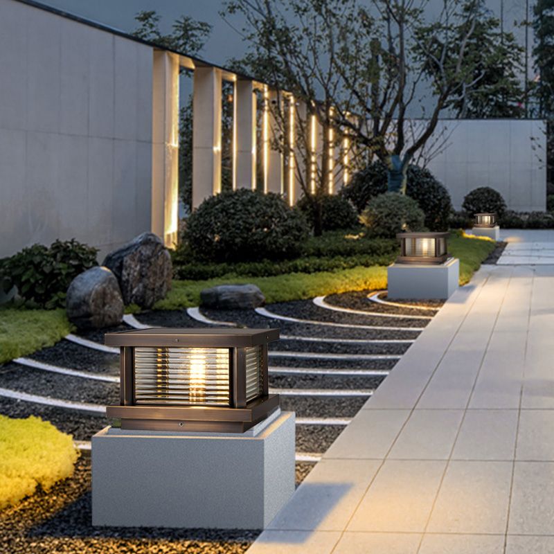 Riley Modern LED Außenleuchte Schwarz/Messing/Bronze Garten/Terrasse Metall&Glas
