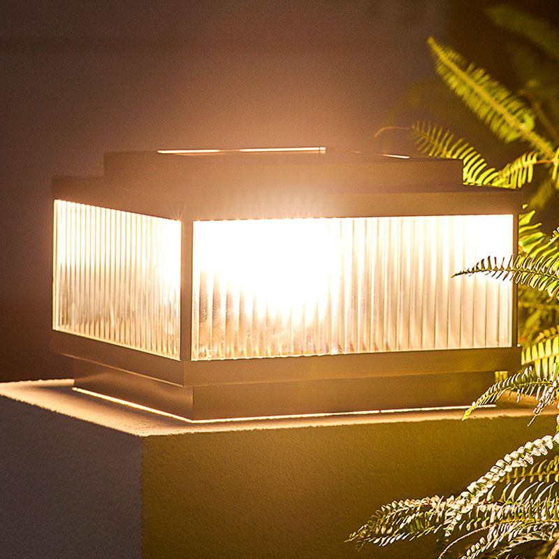 Riley Modern LED Außenleuchte Braun Garten/Terrasse Metall&Glas Solar