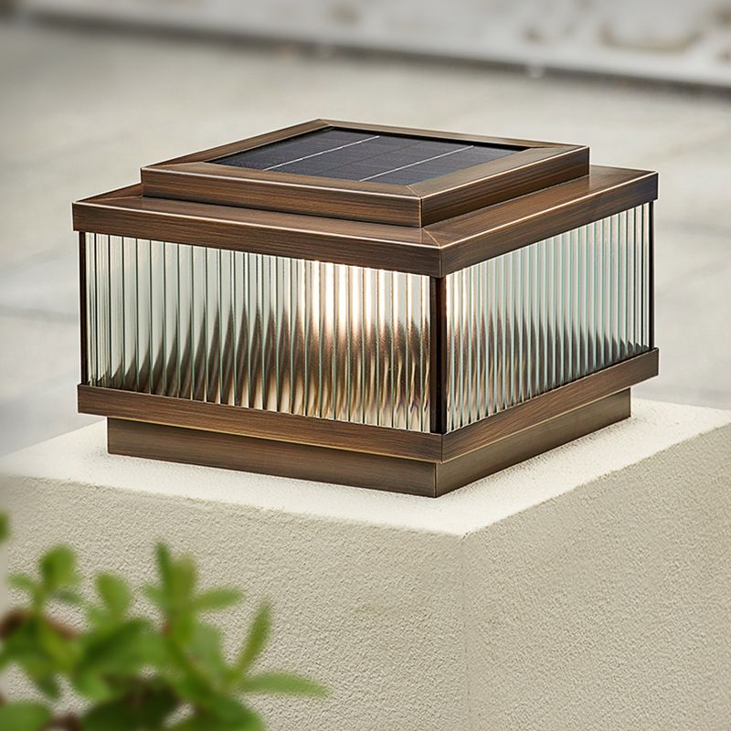 Riley Modern LED Außenleuchte Braun Garten/Terrasse Metall&Glas Solar