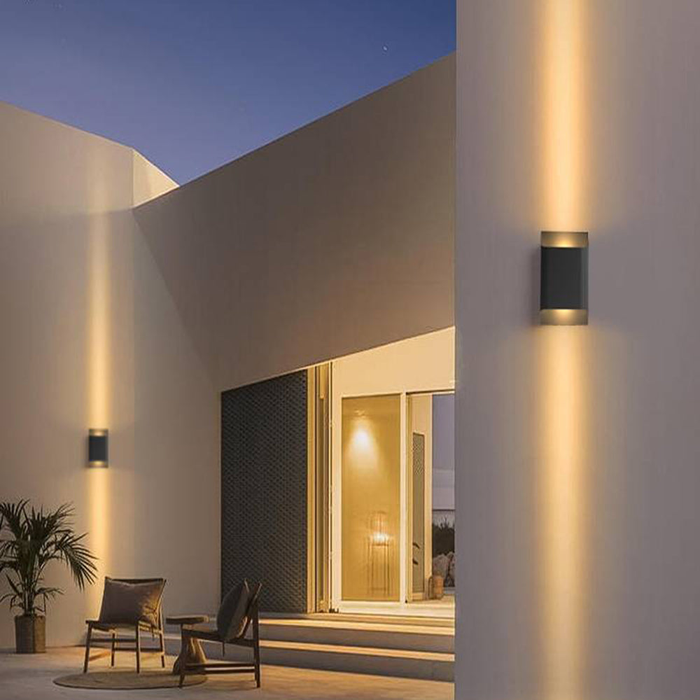 Orr Modern LED Außenwandleuchte Solar Schwarz Garten/Terrasse 1/2-flammig