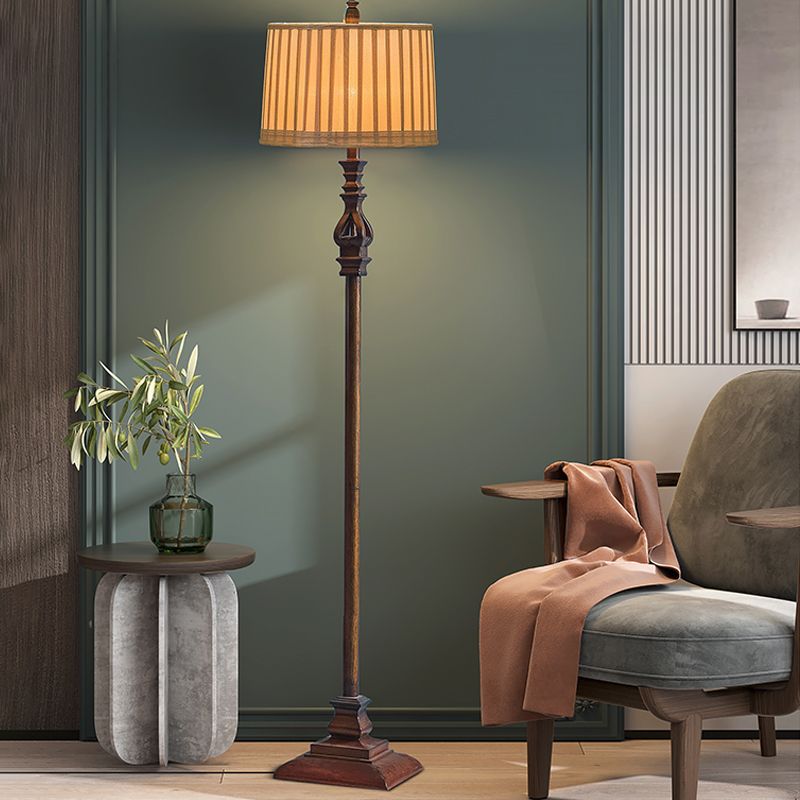 Eryn Vintage Stehlampe Braun, Wohnzimmer, Harz Stoff