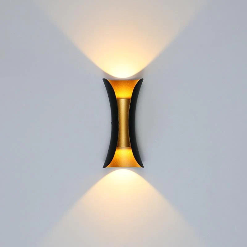 Orr Design Gebogene LED Außenwandleuchte Gold/Schwarz/Weiß Garten/Flur Metall