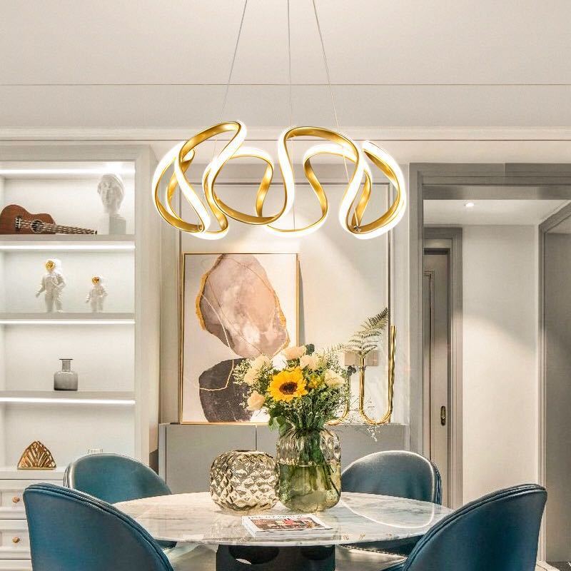 Louise Design LED Pendelleuchte Unregelmäßige Blume Gold/Silber