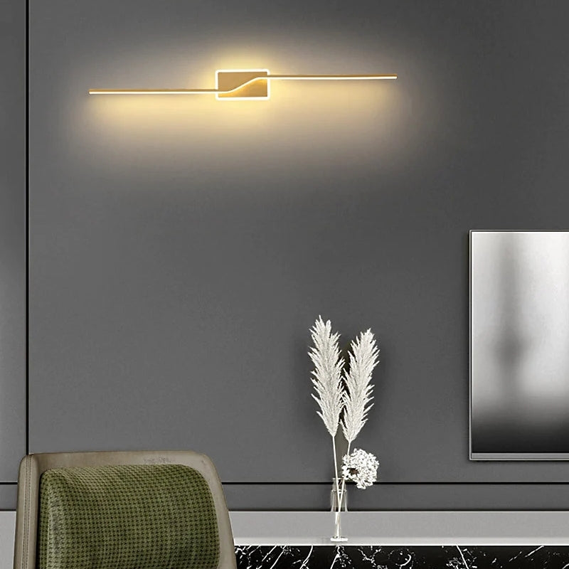 Edge Minimalistische Linear LED Wandleuchte Schwarz/Gold Schlafzimmer Metall