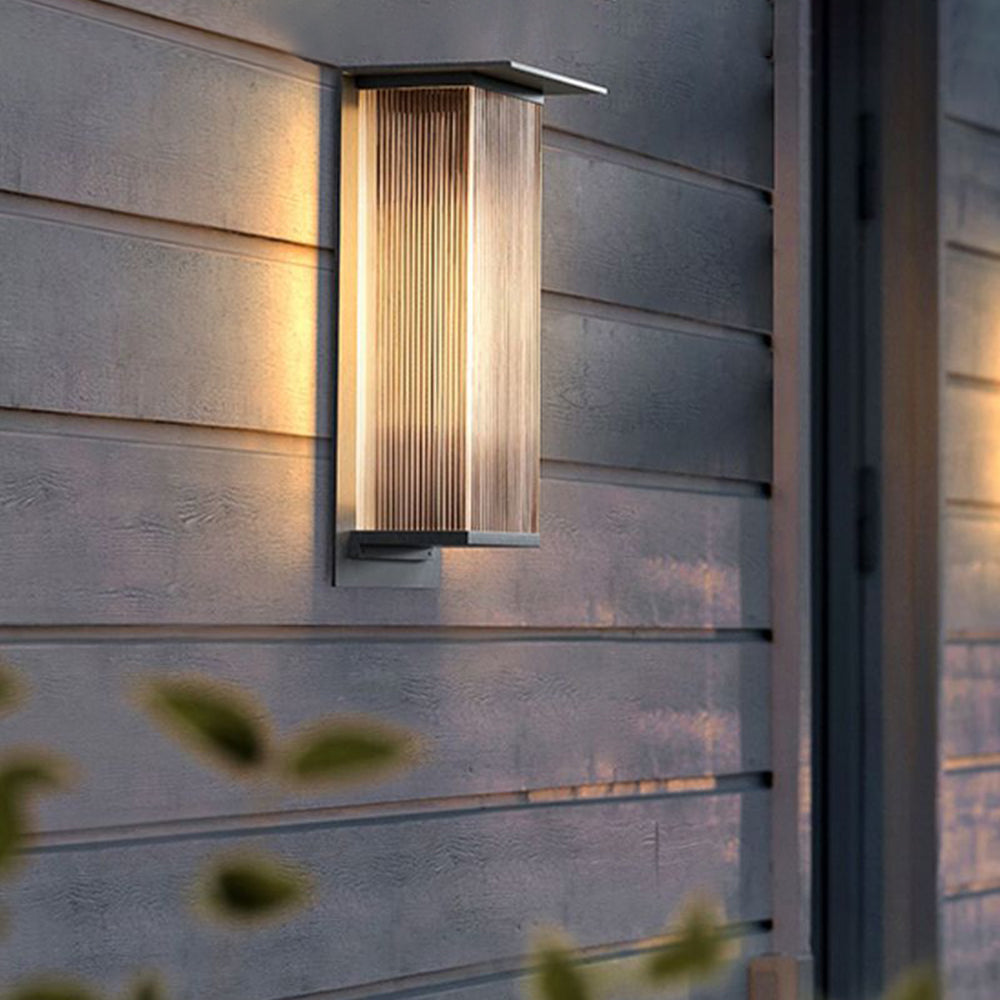 Orr Modern Rechteckige LED Außenwandleuchte Schwarz Garten/Terrasse/Balkon Metall&Acryl