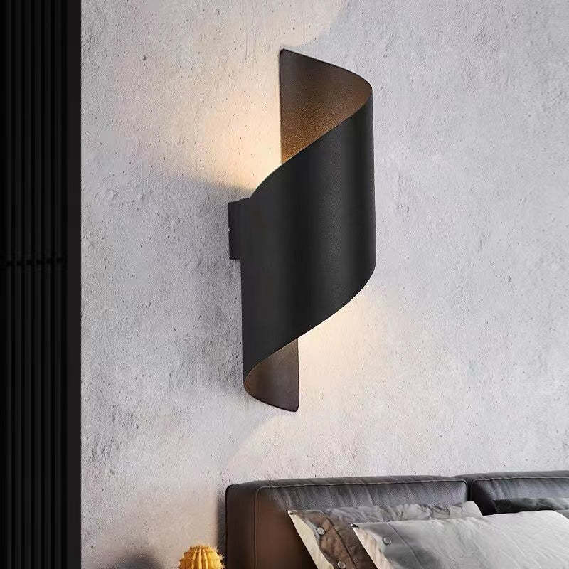 Orr Modern LED Wandleuchte Spiral Innen Weiß/Schwarz Metall